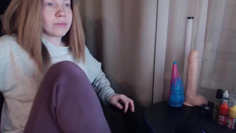 Snapshot of molly_royse chatting on March 2025 02:41:02 AM I have new photos come and see with love Molly online show from March 2025 02:41:02 AM