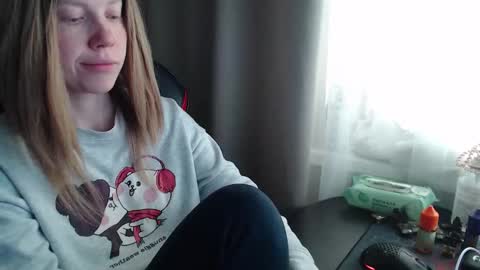 Snapshot of molly_royse chatting on September 2025 09:47:02 AM I have new photos come and see with love Molly online show from September 2025 09:47:02 AM