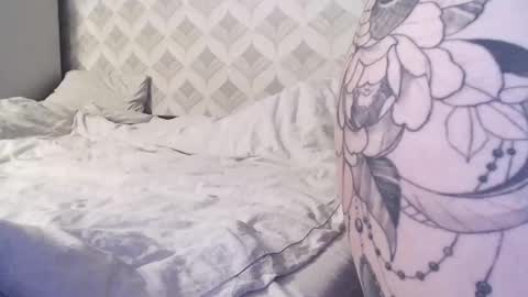 Snapshot of molly_royse chatting on October 2025 10:54:02 PM I have new photos come and see with love Molly online show from October 2025 10:54:02 PM