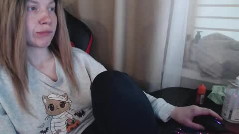 Snapshot of molly_royse chatting on October 2025 11:05:01 AM I have new photos come and see with love Molly online show from October 2025 11:05:01 AM