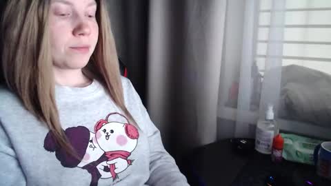 Snapshot of molly_royse chatting on November 2025 10:39:02 AM I have new photos come and see with love Molly online show from November 2025 10:39:02 AM