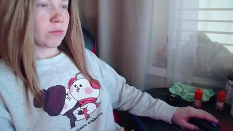 Snapshot of molly_royse chatting on November 2025 10:27:01 AM I have new photos come and see with love Molly online show from November 2025 10:27:01 AM