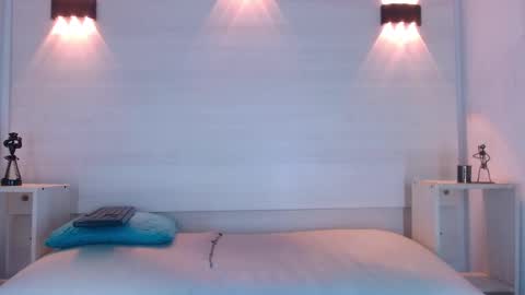 Snapshot of molly_spears chatting on February 2025 11:20:01 AM Molly Spears online show from February 2025 11:20:01 AM