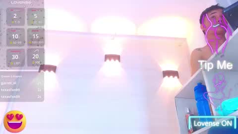 Snapshot of molly_spears chatting on February 2025 01:10:01 AM Molly Spears online show from February 2025 01:10:01 AM