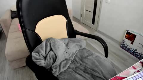 Snapshot of molly_sweetbaby chatting on September 2025 09:14:01 AM Ill tell you when were private online show from September 2025 09:14:01 AM