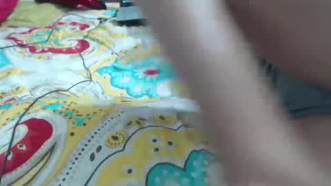 Snapshot of mollyandbra chatting on January 2025 01:32:02 AM Molly And Brad online show from January 2025 01:32:02 AM