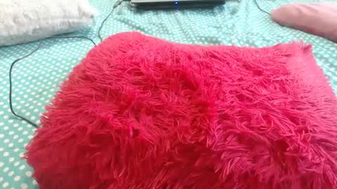 Snapshot of mollyandbra chatting on February 2025 10:36:01 PM Molly And Brad online show from February 2025 10:36:01 PM