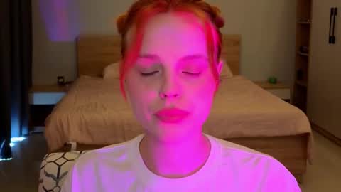 Molly online show from March 2026 07:03:02 AM