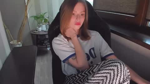 Snapshot of mollydangerous chatting on April 2026 03:13:02 AM Taisha online show from April 2026 03:13:02 AM