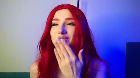 Molly online show from May 2026 07:35:01 AM