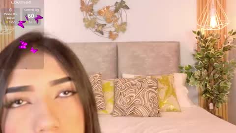 Snapshot of mollyferrer chatting on November 2025 01:55:02 PM mollyferrer online show from November 2025 01:55:02 PM