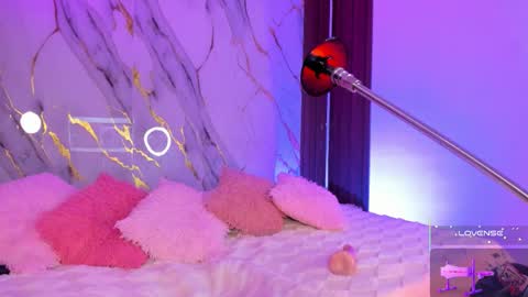 New girl Emily Valentina  Michelle online show from November 2025 09:46:02 PM