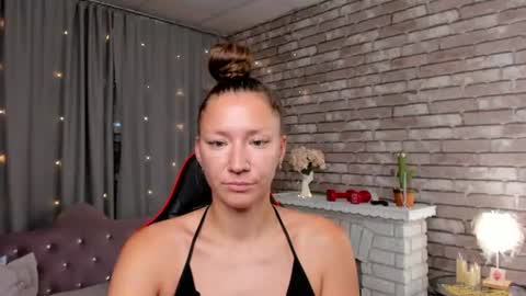 hi im Molly heregreat boobs big heart  warm pussy  online show from July 2026 12:28:02 AM
