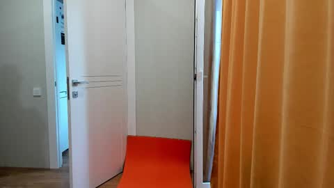 AngelMomm online show from September 2025 12:18:01 PM