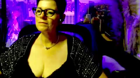 Snapshot of mollysun chatting on July 2026 05:26:02 PM MollySun Nina Randmann online show from July 2026 05:26:02 PM