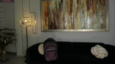 Molly Sunders online show from May 2026 11:21:01 PM