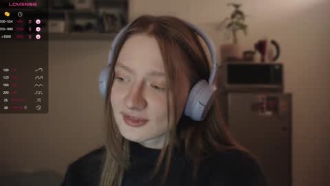 Snapshot of mollytucker chatting on December 2024 02:59:01 PM mollytucker online show from December 2024 02:59:01 PM