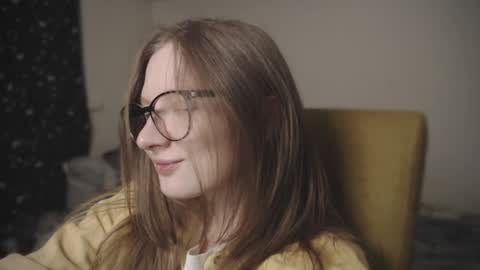 Snapshot of mollytucker chatting on February 2025 02:02:02 PM mollytucker online show from February 2025 02:02:02 PM