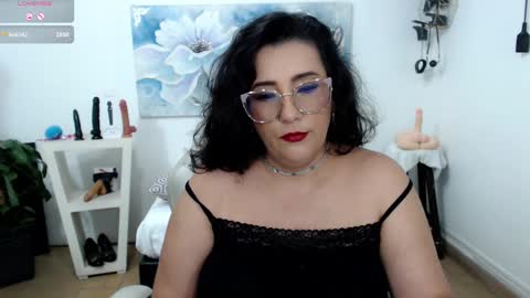 Snapshot of mom_17 chatting on February 2025 02:47:01 AM Celeste online show from February 2025 02:47:01 AM