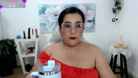 Snapshot of mom_17 chatting on February 2025 12:19:01 AM Celeste online show from February 2025 12:19:01 AM