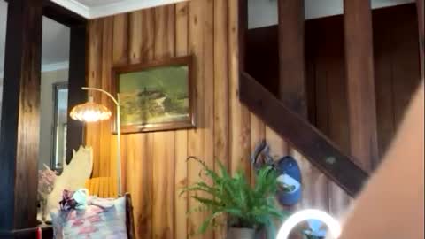 Snapshot of mommamia12 chatting on March 2026 01:22:01 PM Mia online show from March 2026 01:22:01 PM