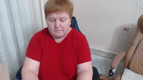 Snapshot of mommy99x chatting on April 2026 06:05:01 PM Mommy99X online show from April 2026 06:05:01 PM