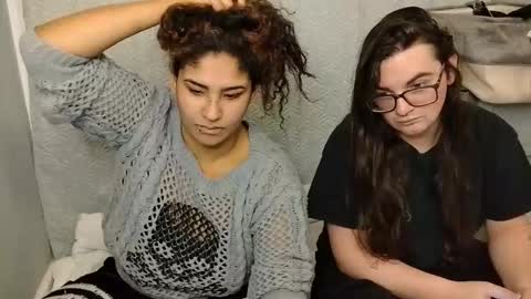 Mommy bubbles online show from February 2025 02:57:01 PM