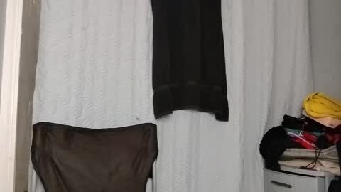 Mommy bubbles online show from March 2025 01:57:02 PM