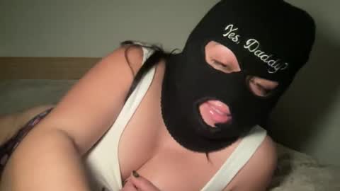 Snapshot of mommygoddess03 chatting on December 2025 01:29:02 PM mommygoddess03 online show from December 2025 01:29:02 PM