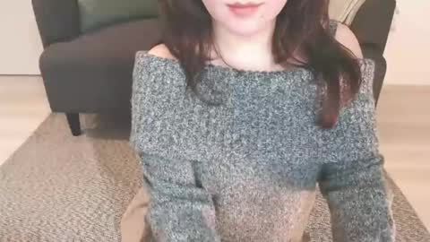 Momo online show from January 2025 12:49:01 AM