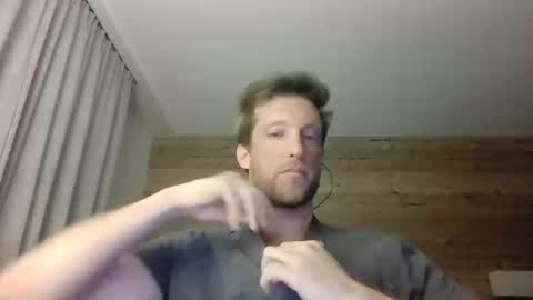 Snapshot of moms_little_monster chatting on December 2024 07:11:02 PM moms_little_monster online show from December 2024 07:11:02 PM