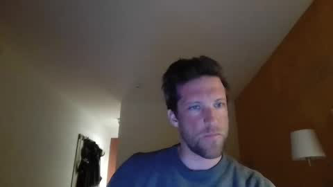 moms_little_monster online show from December 2025 08:17:01 PM