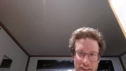 Snapshot of moms_little_monster chatting on March 2026 07:42:02 PM moms_little_monster online show from March 2026 07:42:02 PM