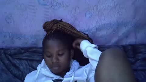 momsdoll online show from January 2026 06:29:01 AM