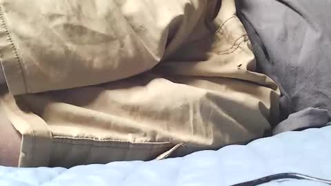 Snapshot of momsloveing chatting on April 2026 04:03:01 PM justTHEit online show from April 2026 04:03:01 PM