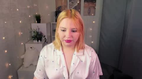 mon1ca_jones online show from October 2025 03:32:02 AM