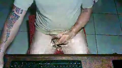 Snapshot of mon_za chatting on December 2024 07:18:02 PM mon_za online show from December 2024 07:18:02 PM