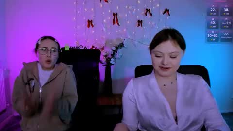 Mona  online show from February 2026 07:50:02 PM