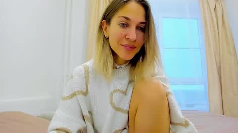 Mona online show from December 2024 06:21:01 AM