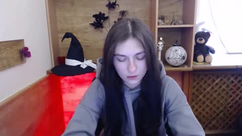 monakali online show from November 2025 10:26:01 AM