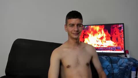 nicolas online show from December 2024 04:09:02 AM