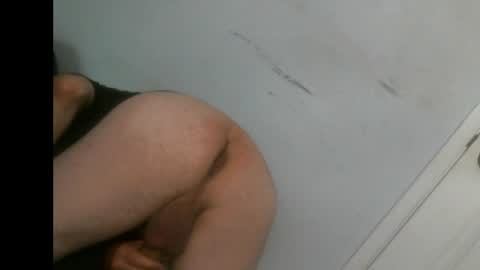 Snapshot of monasnuts chatting on June 2026 05:41:01 AM monasnuts online show from June 2026 05:41:01 AM