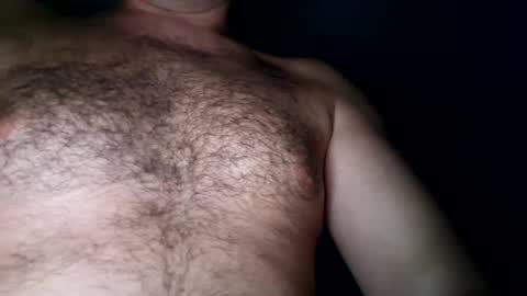 Snapshot of monica35milf chatting on November 2025 06:05:01 AM MonicaLuigi online show from November 2025 06:05:01 AM