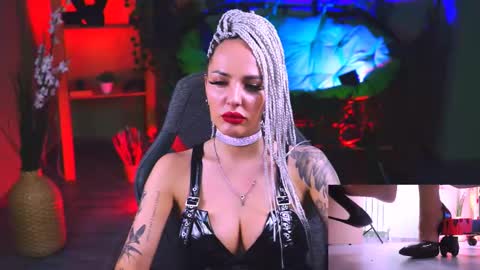 Monika online show from February 2025 07:05:02 PM