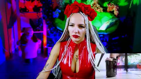 Monika online show from October 2025 11:27:02 AM