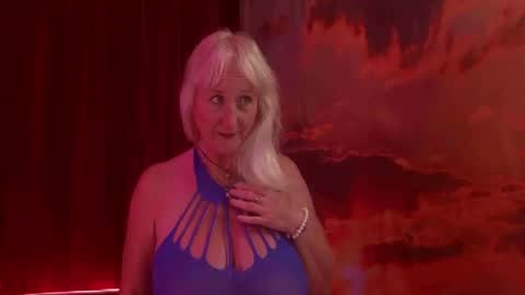 Snapshot of monicutex chatting on September 2025 02:00:02 AM Monika    online show from September 2025 02:00:02 AM