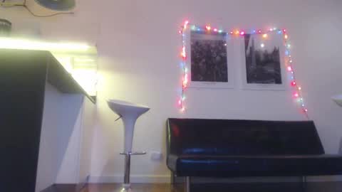 Monikfree online show from December 2024 09:44:01 AM