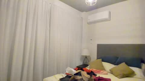 Monikfree online show from December 2024 06:31:01 PM