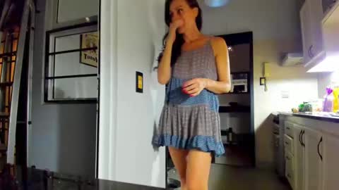 Monikfree online show from December 2024 09:39:02 AM