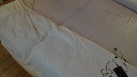 Monikfree online show from February 2025 10:08:02 AM